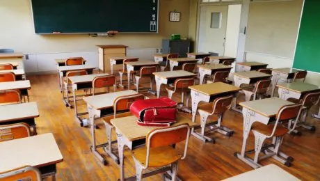 Nouă unităţi de învăţământ din judeţ încep anul şcolar fără autorizaţii sanitare de funcţionare