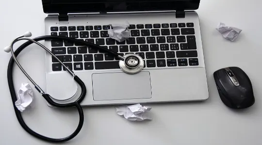 Peste 900 de pacienți la consultații, prin sistemul de programări online al Spitalului Județean de Urgență din Sfântu Gheorghe