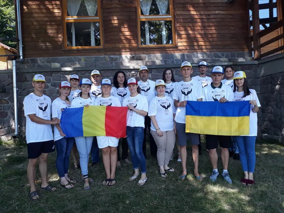 Peste 100 de tineri așteptați la tabăra de vară „Proiectul de țară – România mea”