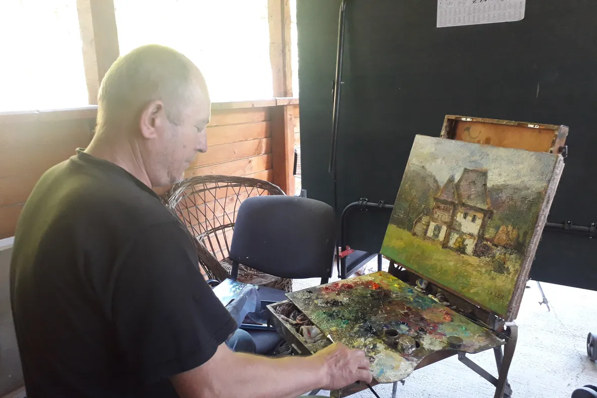 Vernisaj de artă plastică la Centrul de Cultură Arcuş