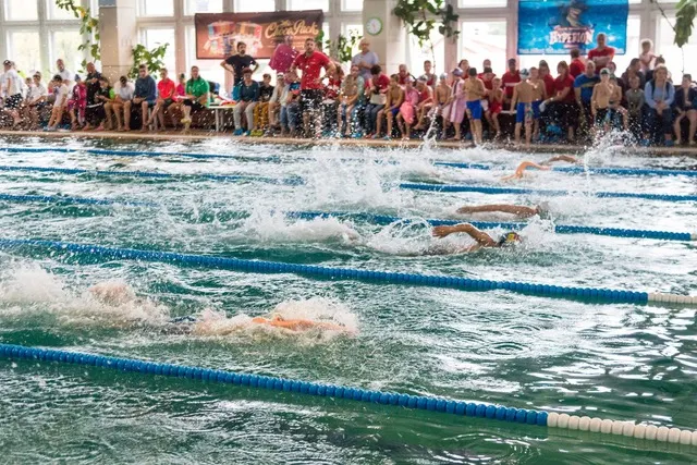 Sâmbătă are loc la Sfântu Gheorghe Cupa Sprint la înot