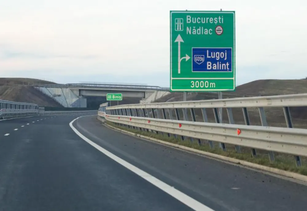 Ministrul Transporturilor susține că până la finalul anului vom circula pe autostradă de la Sibiu la Nădlac