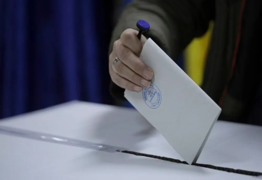 Peste 200 de votanți cu urna mobilă în județul Covasna