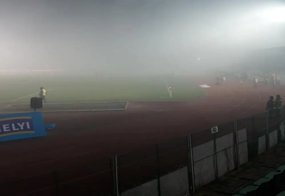 Sepsi OSK – Academica Clinceni a fost suspendat din cauza ceții dense