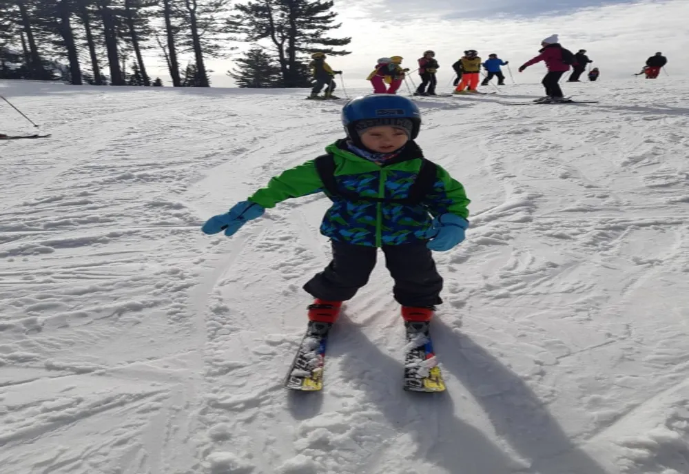 Se deschide tabăra de schi/snowboard de la Șugș Băi