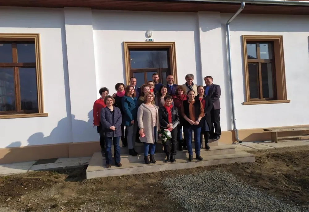 ,,Ca să poți vedea înainte trebuie să ții capul sus!” - 400 de ani de la înfințarea școlii din Brateș