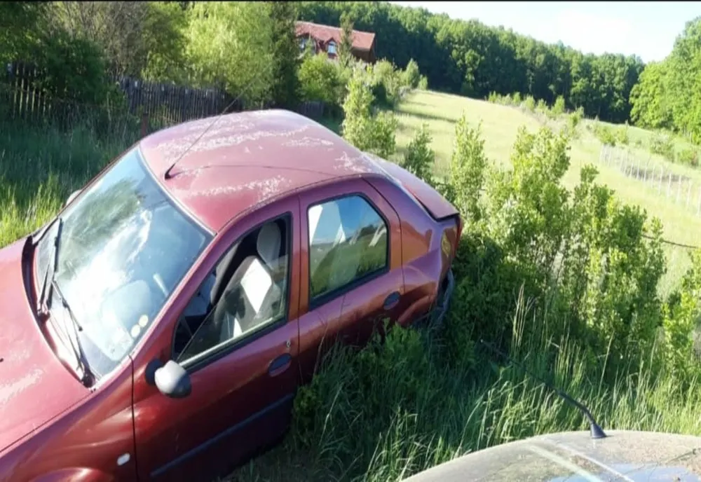 Maşină cu voluntari, implicată într-un accident la Vâlcele