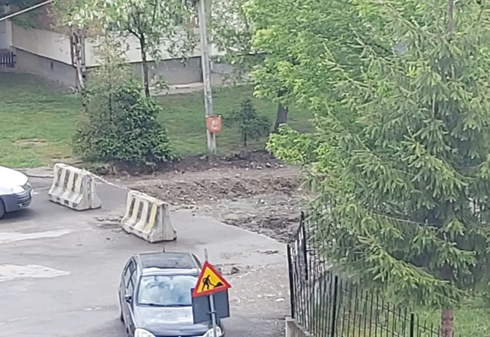 Primăria Sfântu Gheorghe explică de ce unele lucrări de reparații a străzilor durează mai mult ca altele 