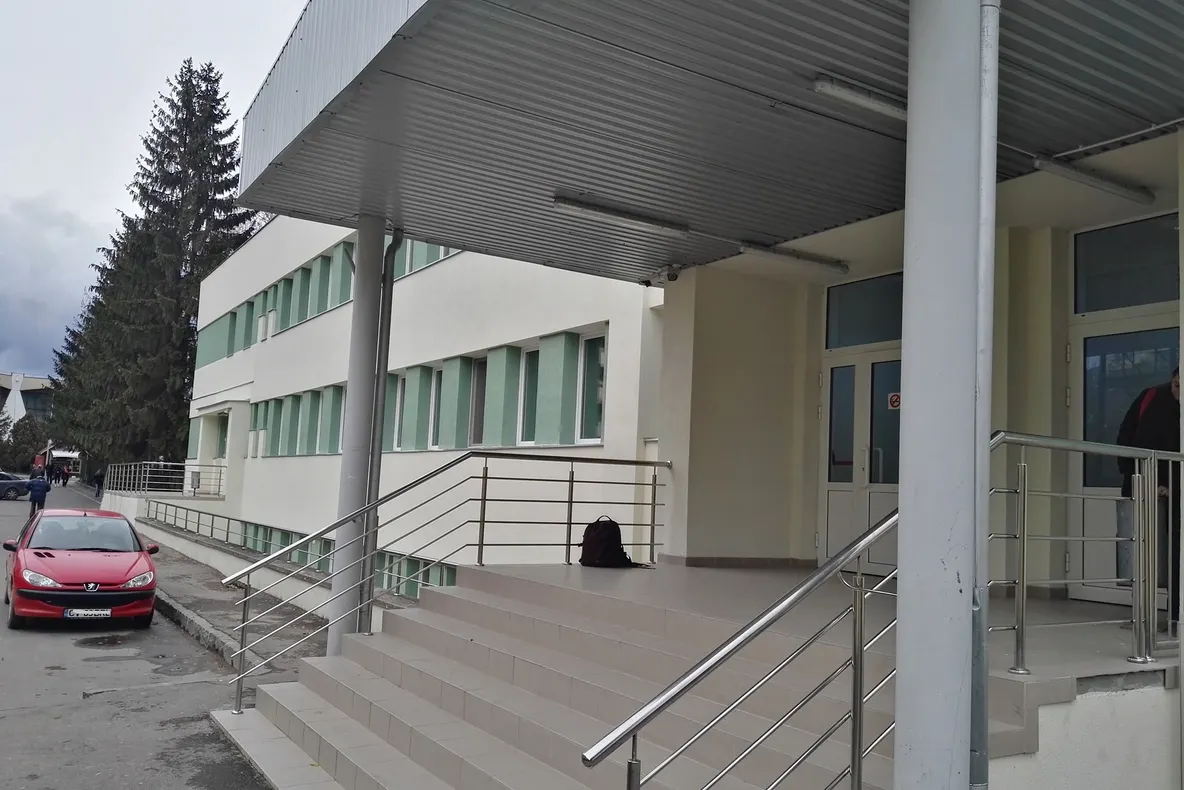 Unele cabinete nu mai fac programări. La Neurologie, Interne și Cardiologie s-au rezervat toate locurile