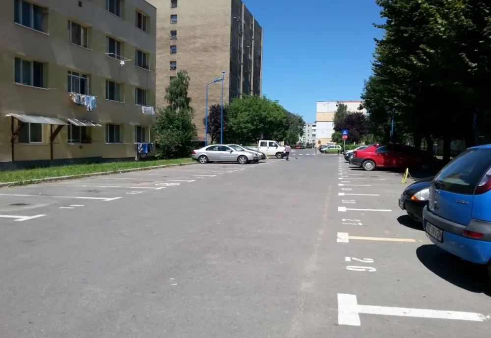 De astăzi se modifică sistemul de plată prin SMS pentru taxa de parcare