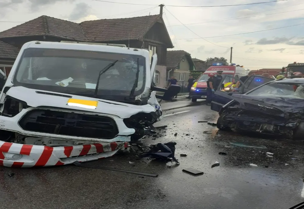 FOTO | Grav accident în judeţul Cluj! Mai multe persoane din Covasna au ajuns la spital