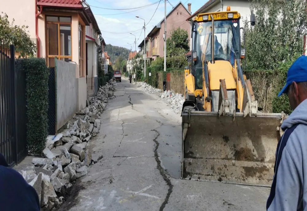 Primăria Sfântu Gheorghe reabilitează mai multe străzi din Coșeni