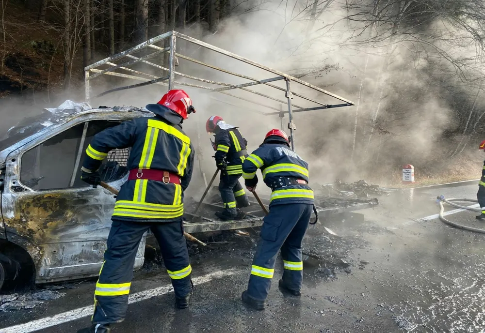 Un incendiu și două accidente, în această dimineață, în zona Târgu Secuiesc