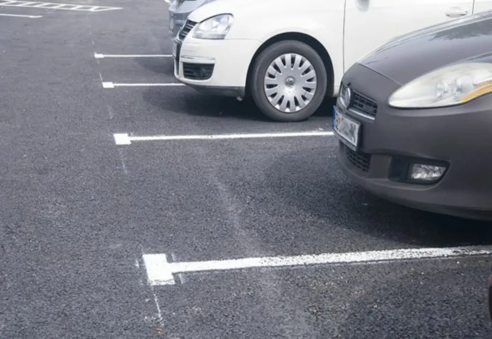 Ghid pentru închirierea locurilor de parcare rezidenţiale în Sfântu Gheorghe