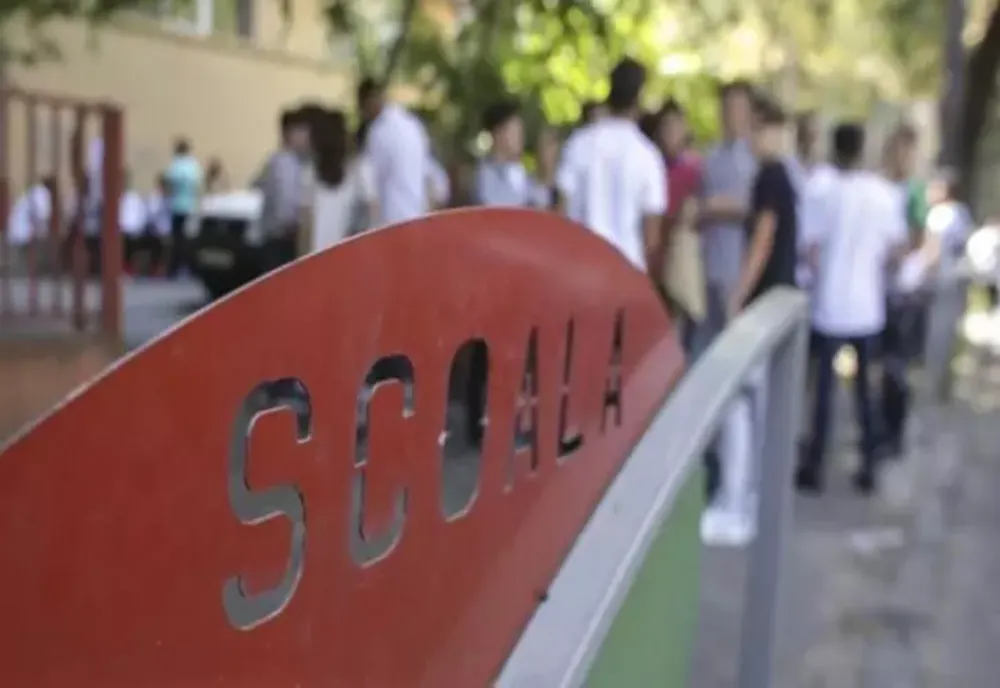 Structura anului școlar 2022-2023. Programarea cursurilor și a vacanțelor, publicată în Monitorul Oficial