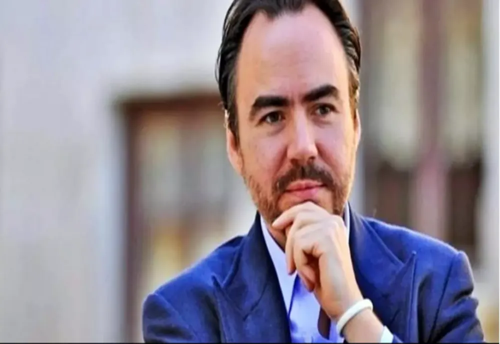 Bobby Păunescu: „Se încearcă o lovitură în cazul premierului, pentru că deranjează” - Lupta împotriva dușmanului din interior