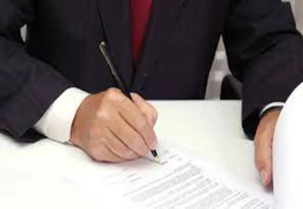 INS: Numărul autorizaţiilor de construire pentru clădiri rezidenţiale eliberate în iulie, mai mic cu peste 20%, faţă de iulie 2025