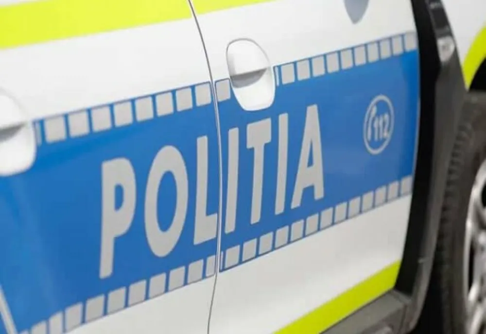 Autoritățile, nepăsătoare! Familia tinerei de 28 de ani ținută în lanțuri de părinți NU a fost verificată de Primărie. Calvarul a durat peste 10 ani