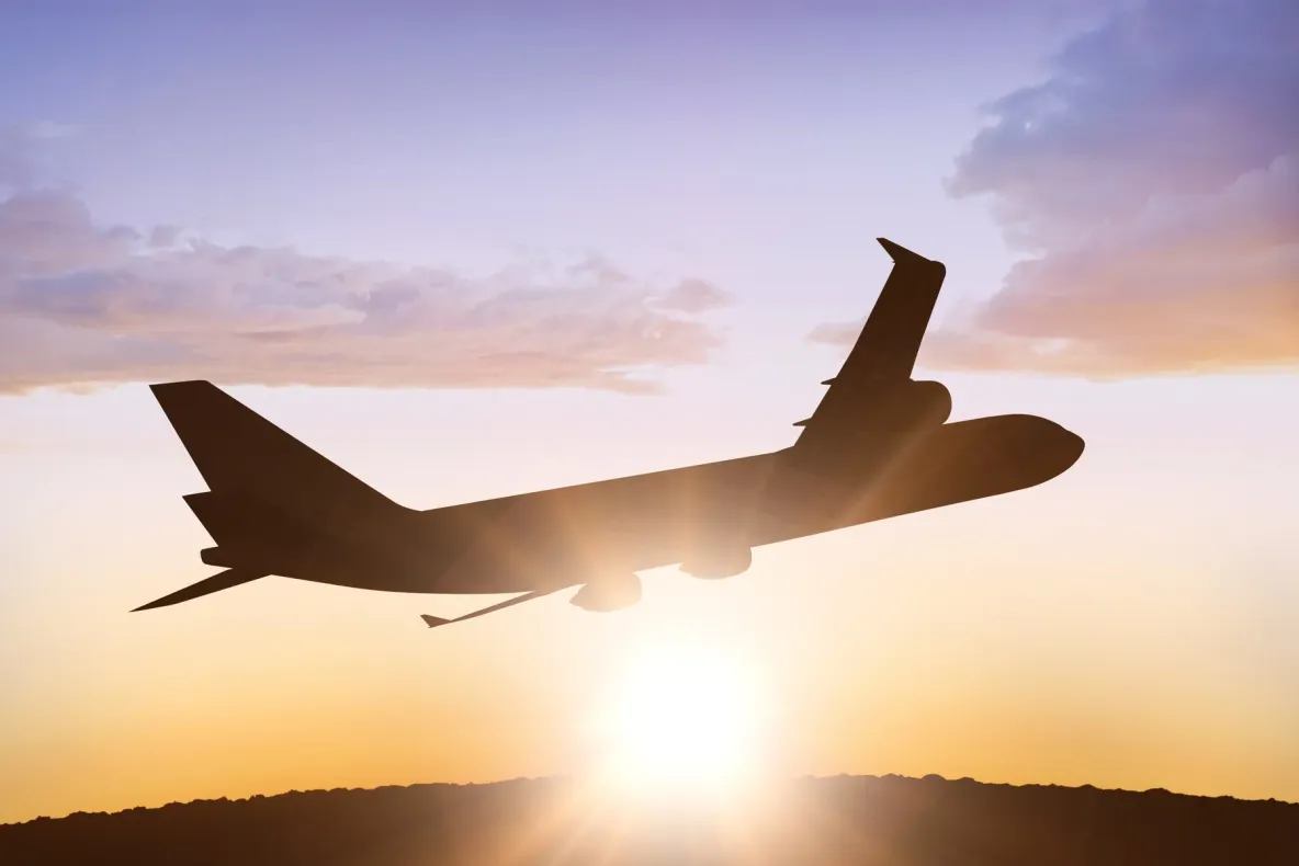 EASA avertizează companiile aeriene să evite spațiul aerian din Iran, Irak și Liban