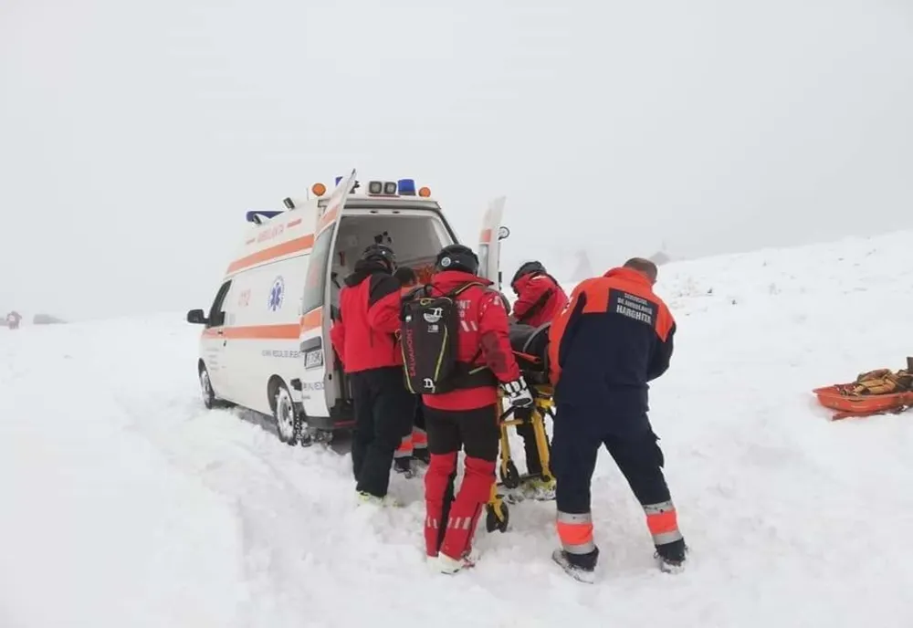 3 situații de urgență gestionate de salvamontiștiicovăsneni și harghiteni vineri