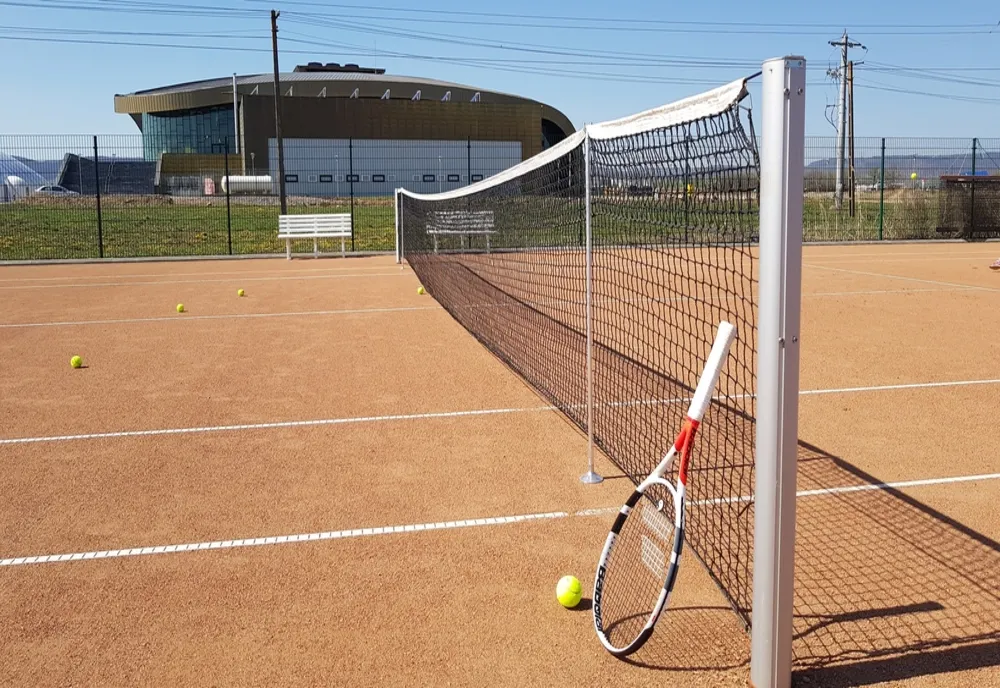 S-au redeschis pista de alergare de la Stadionul Municipal şi terenurile de tenis de la Arena Sepsi din Sfântu Gheorghe
