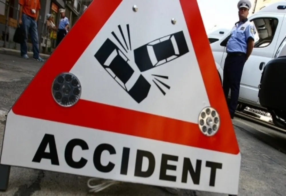 Accident frontal pe DN13E în Covasna după o depășire