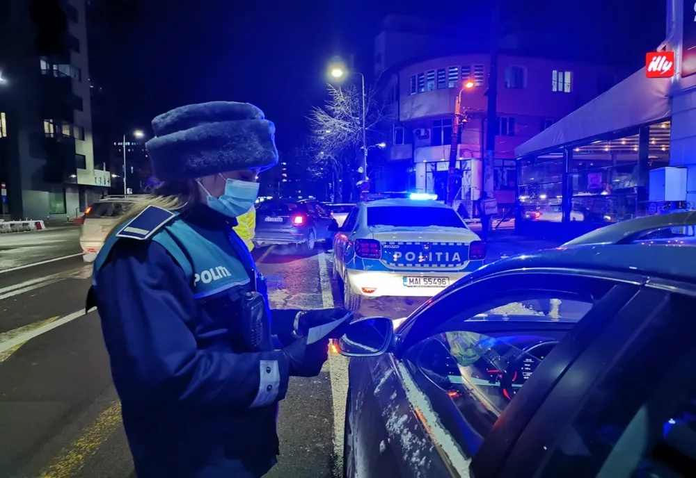 COVID-19. Autoritățile au dat amenzi de peste 8.000 de lei