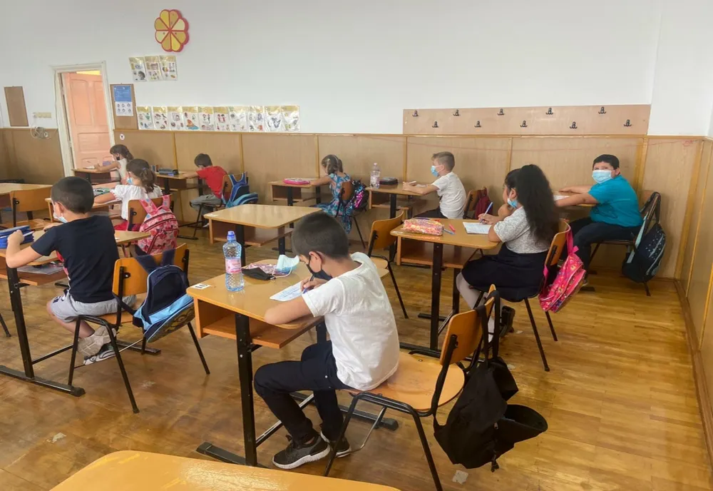 LISTA COMPLETĂ cu rata de vaccinare în unitățile de învățământ din România