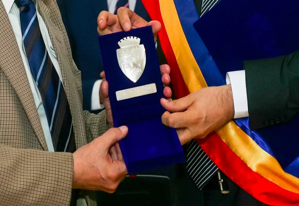 Cetăţean de onoare al comunităţii româneşti pentru 5 persoane din Sfântu Gheorghe