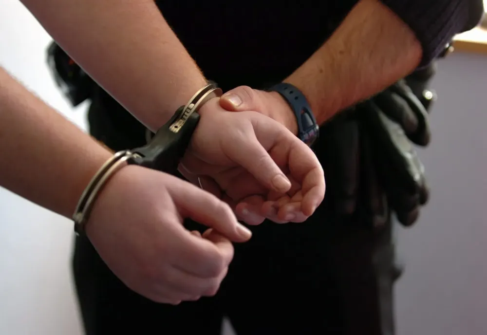 Bărbat de 33 de ani, din Covasna, reținut de polițiștii brașoveni! Este acuzat de agresiune sexuală!