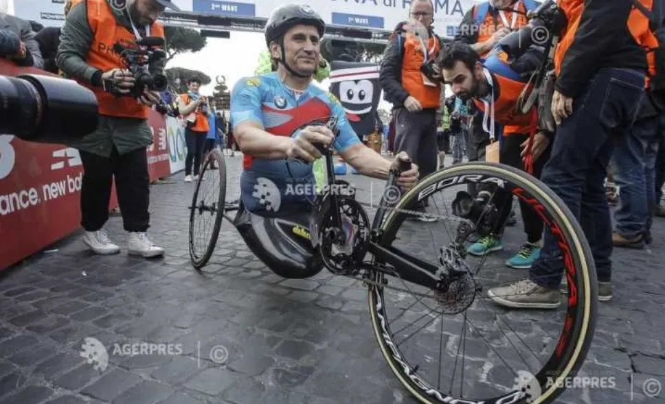 Fostul pilot italian Alex Zanardi