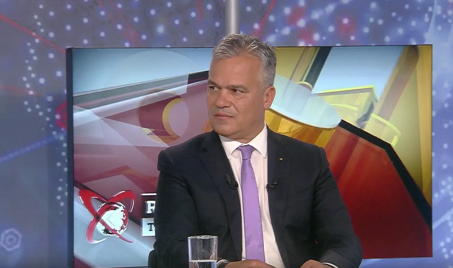 Adrian Veștea / Premierul desemnat