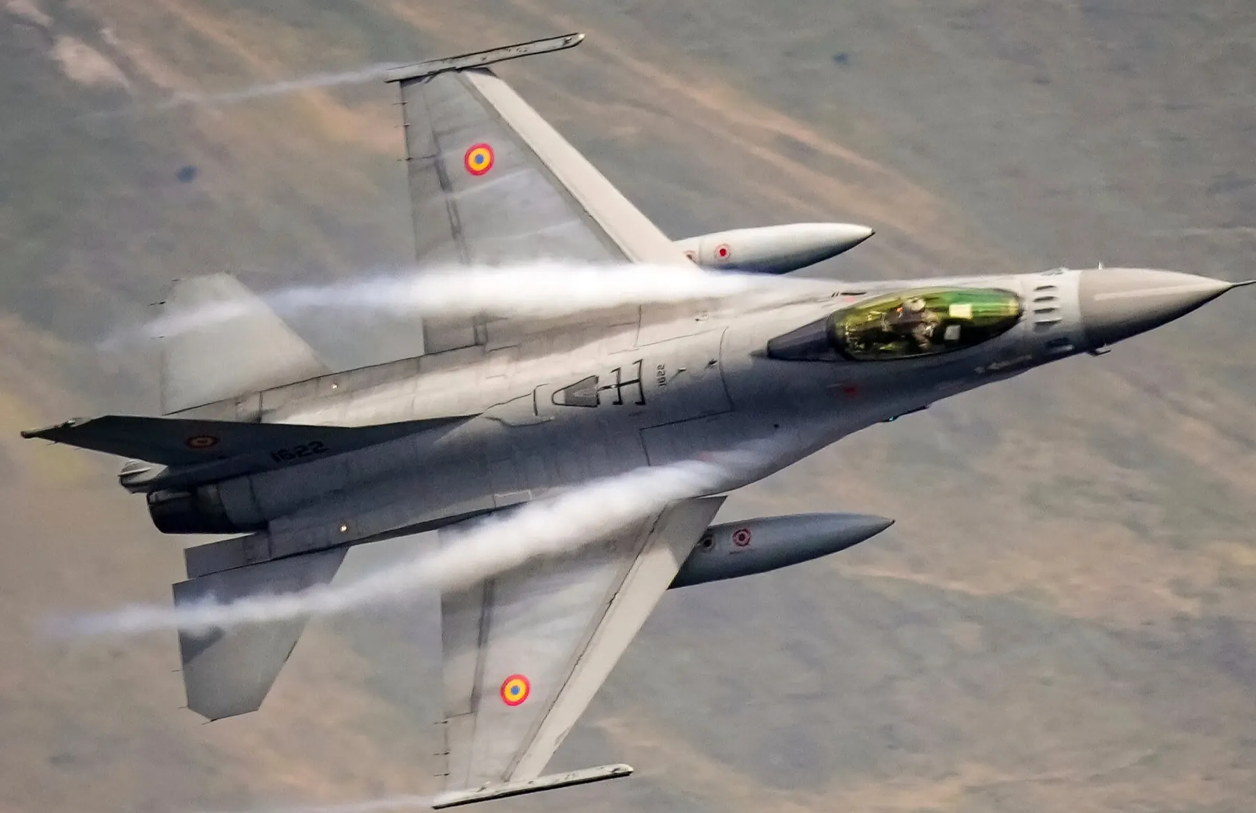 Avion F16