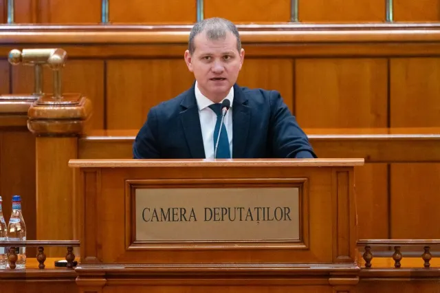 Valeriu Munteanu (deputat AUR): „35 de ani de independență. Basarabia s-a desprins de Moscova. Cât va mai fi despărțită de România?”
