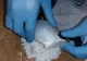 Traficant de droguri, prins în flagrant de poliţiştii covăsneni cu 70 de grame de cocaină