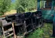 Un vagon de mocăniţă, plin de turişti, s-a răsturnat la Comandău