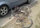 Minor accidentat după ce a traversat strada pe bicicletă fără să se asigure