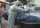 Primăria Sfântu Gheorghe a achiziţionat dozatoare şi dezinfectanţi pentru blocuri