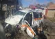 Covasna: O ambulanță a intrat într-un zid pe DN12. 4 persoane au fost rănite