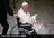 Papa Francisc ar putea demisiona din cauza problemelor de sănătate cu care se confruntă